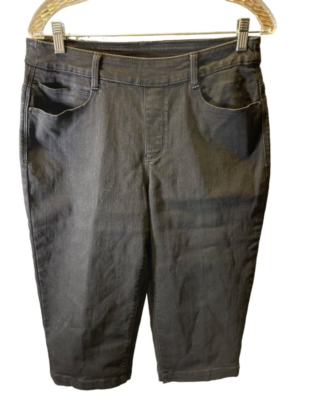 Time and Tru 8 Black Denim Pull On Cropped Flat Front Pants Casual Minimalist